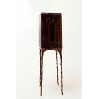 <a href=https://www.galeriegosserez.com/gosserez/artistes/loellmann-valentin.html>Valentin Loellmann </a> - Spring/Summer - Cabinet